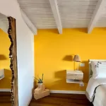 Casa Eliana Sole 公寓 *