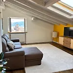 Casa Eliana Sole 公寓 *